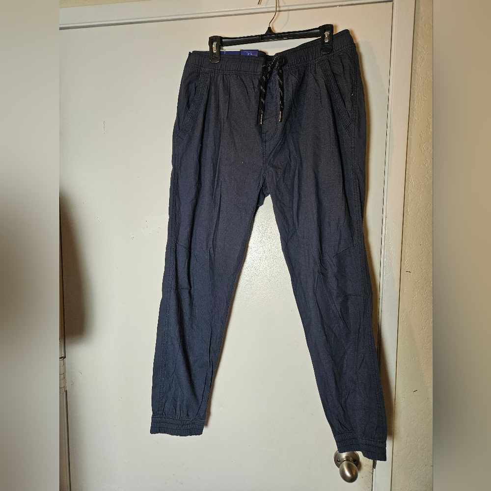 Brand new plugged pants.